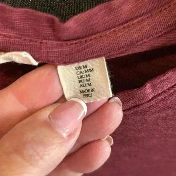 Pre-loved long sleeve tee - Picture 3 of 6